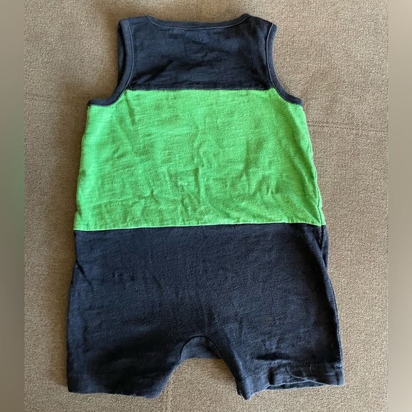 Baby GAP navy blue and green sleeveless onesie, 12-18 month - Picture 2 of 3